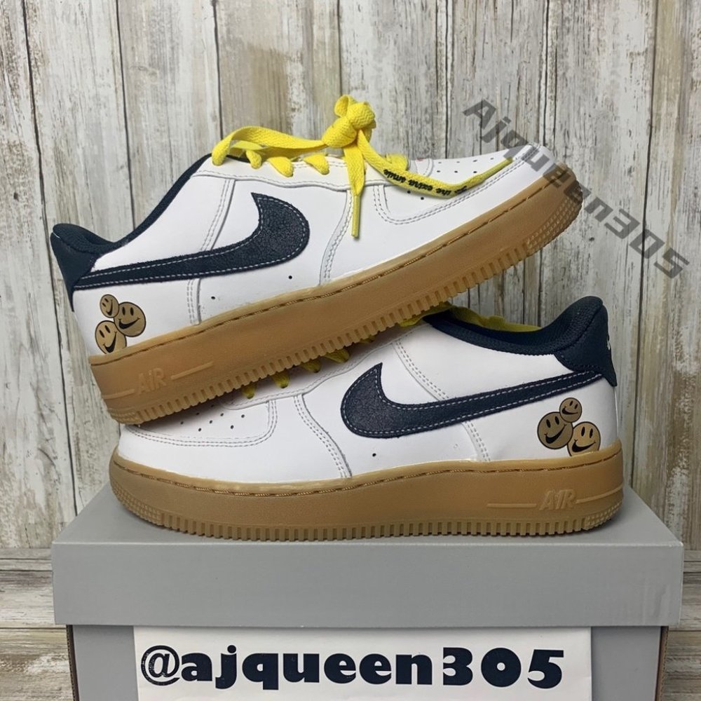Nike Air Force 1 Smiling Faces GS - Picture 2 of 6